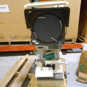 MITUTOYO 302-916-CE-1E OPTICAL COMPARATOR